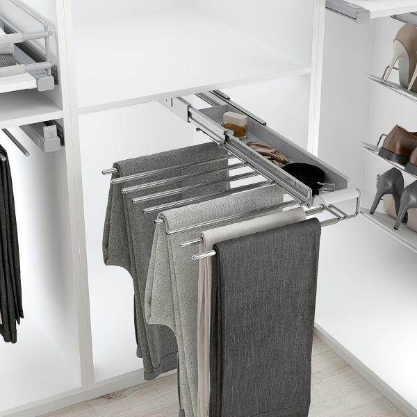 Pull-out trouser holder• Antoine Mazraani and Sons